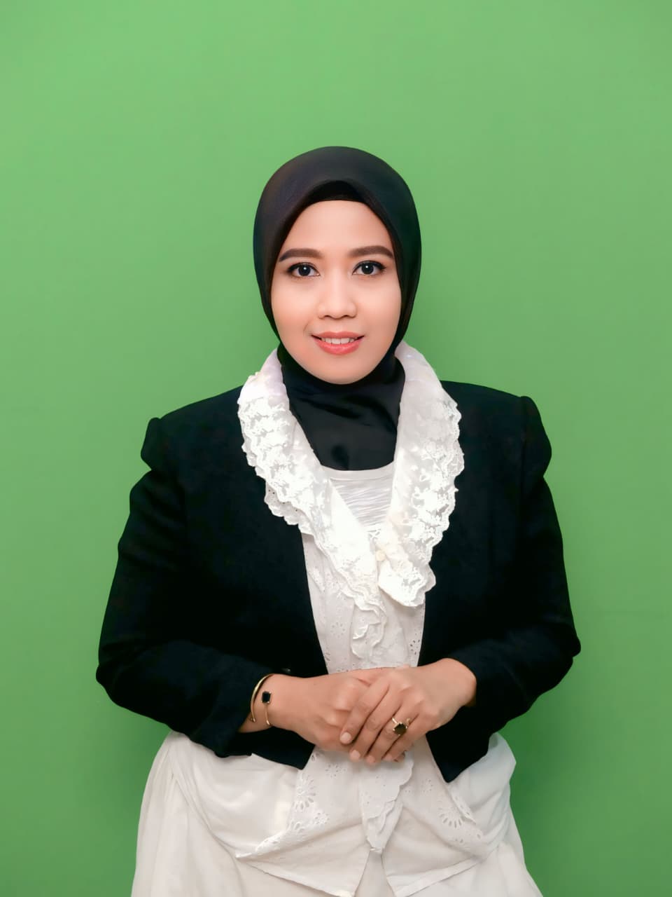 Dr Ratih Novita Sari M.Pd